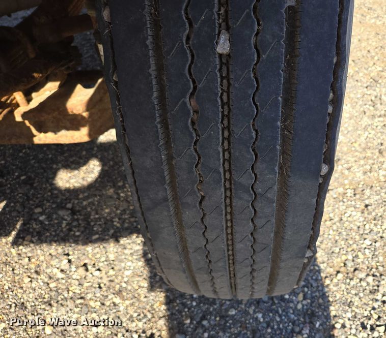 image for item DY1447 1999 International 4700 dump truck