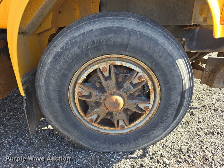 image for item DY1447 1999 International 4700 dump truck