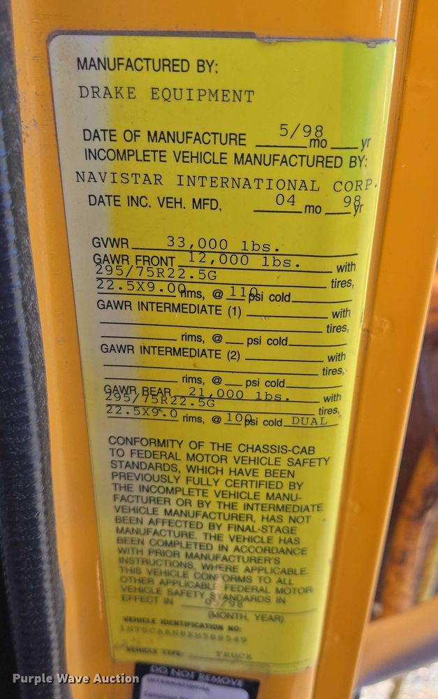 image for item DY1447 1999 International 4700 dump truck