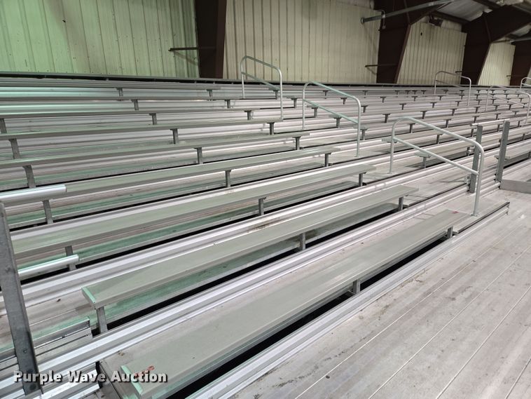 image for item DY1448 Aluminum bleachers