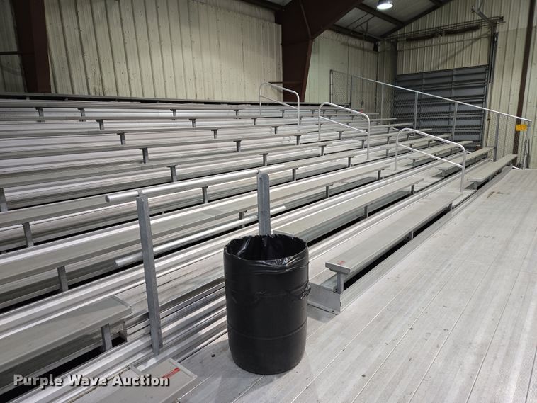 image for item DY1448 Aluminum bleachers