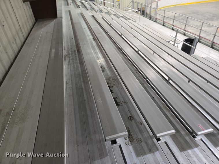 image for item DY1448 Aluminum bleachers