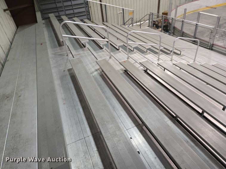 image for item DY1448 Aluminum bleachers