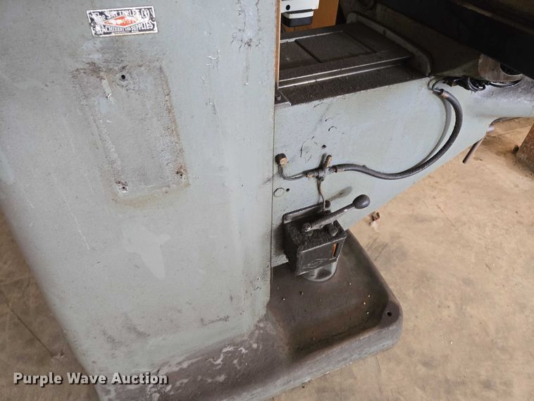 image for item DY1454 Bridgeport drill press