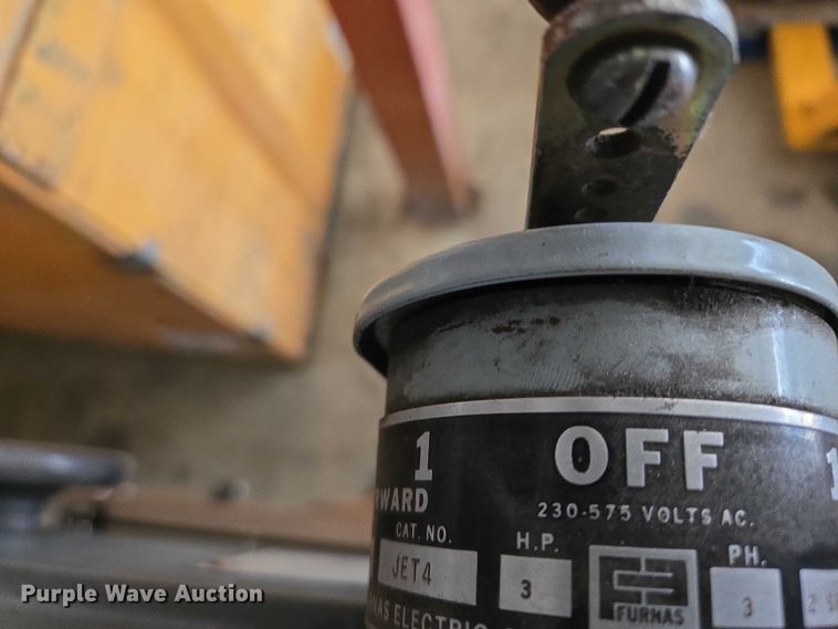 image for item DY1454 Bridgeport drill press