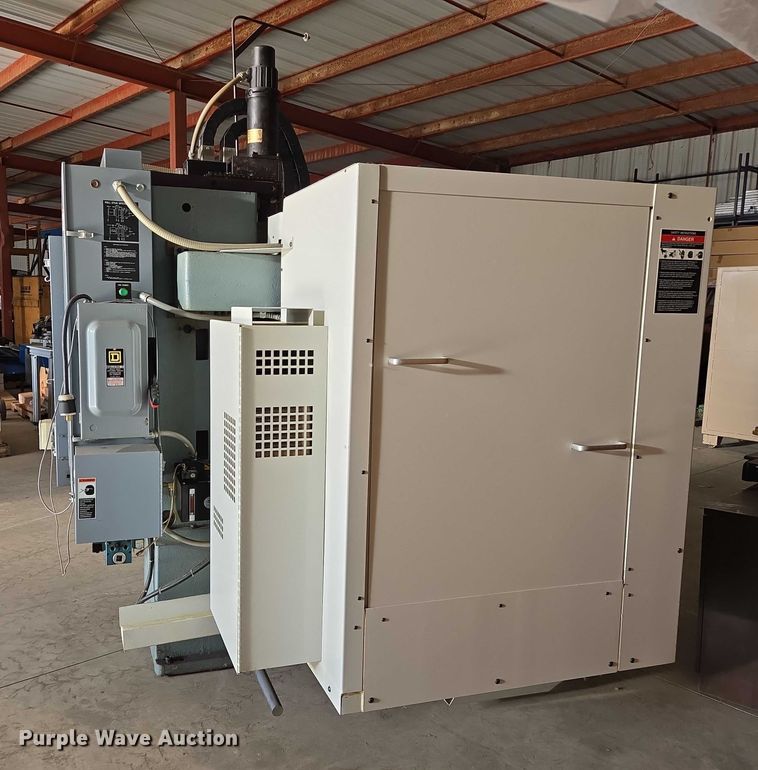 image for item DY1457 Fadal 904-1 CNC mill