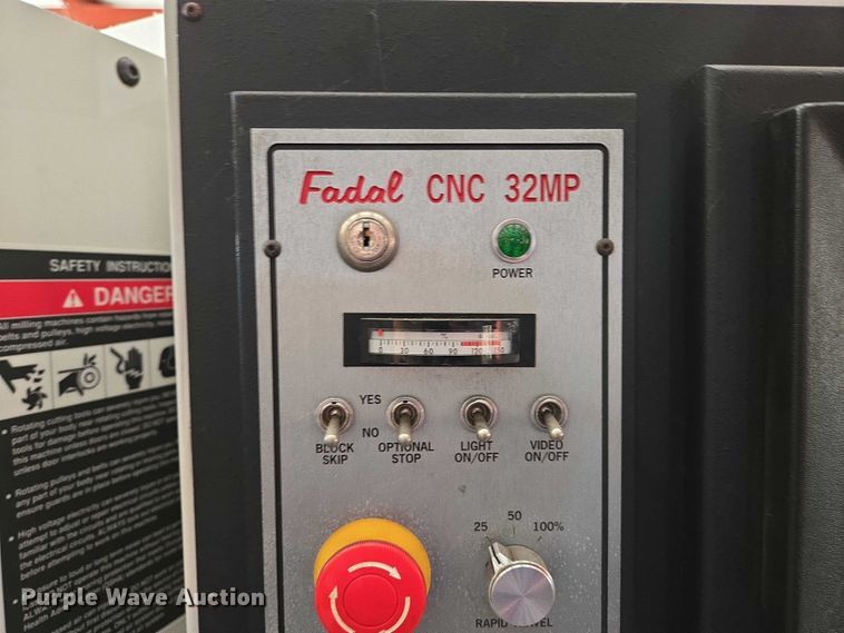 image for item DY1457 Fadal 904-1 CNC mill