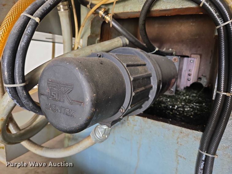 image for item DY1457 Fadal 904-1 CNC mill