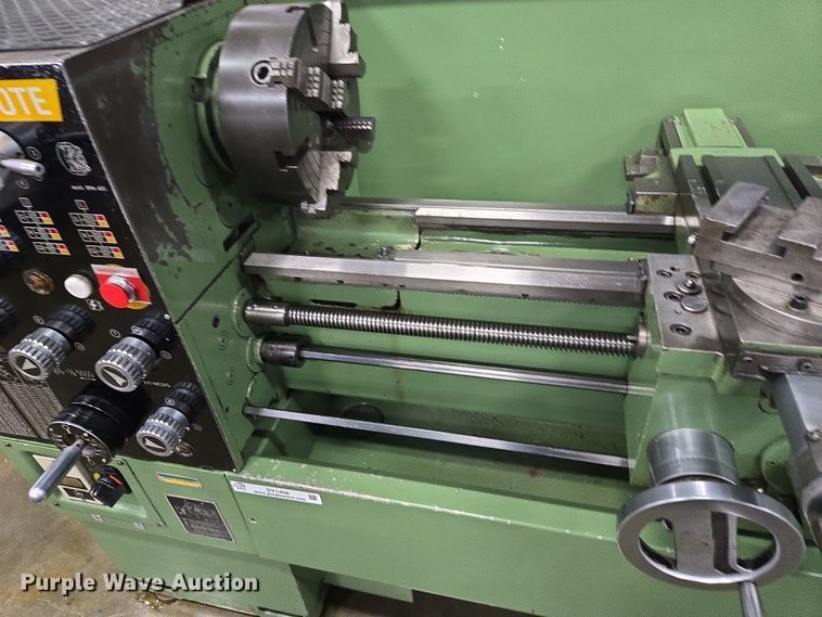 image for item DY1458 Nardini Mascote MS1440 lathe