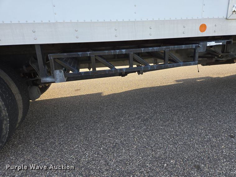 image for item DY1459 2004 International 4300 box truck