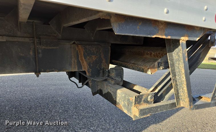 image for item DY1459 2004 International 4300 box truck