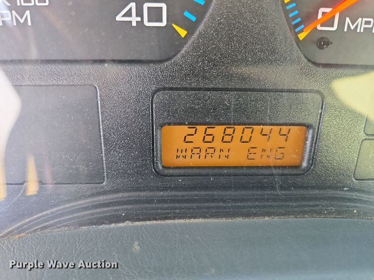 image for item DY1459 2004 International 4300 box truck