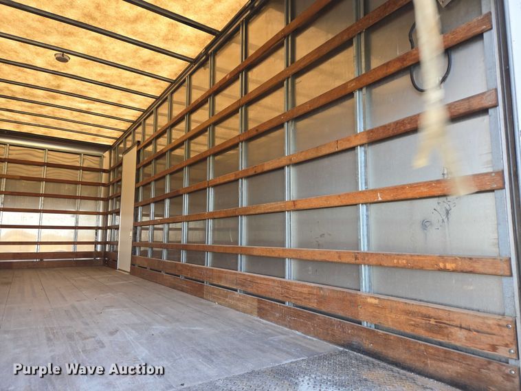 image for item DY1459 2004 International 4300 box truck