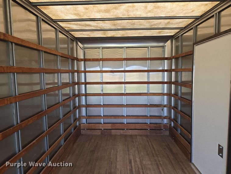 image for item DY1459 2004 International 4300 box truck