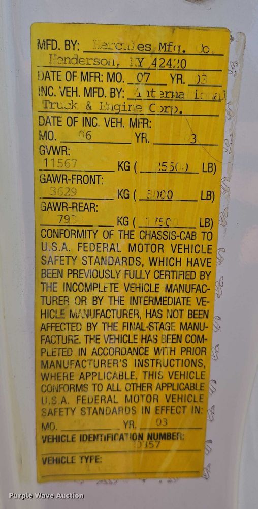 image for item DY1459 2004 International 4300 box truck