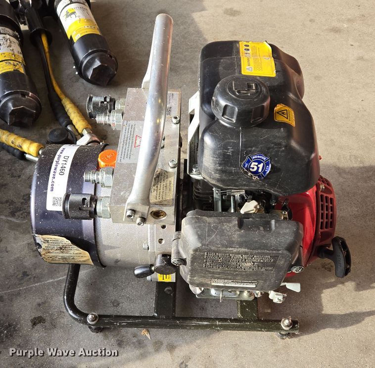 image for item DY1460 Rescue equipment