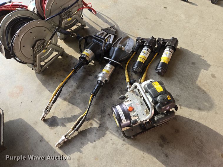 image for item DY1460 Rescue equipment