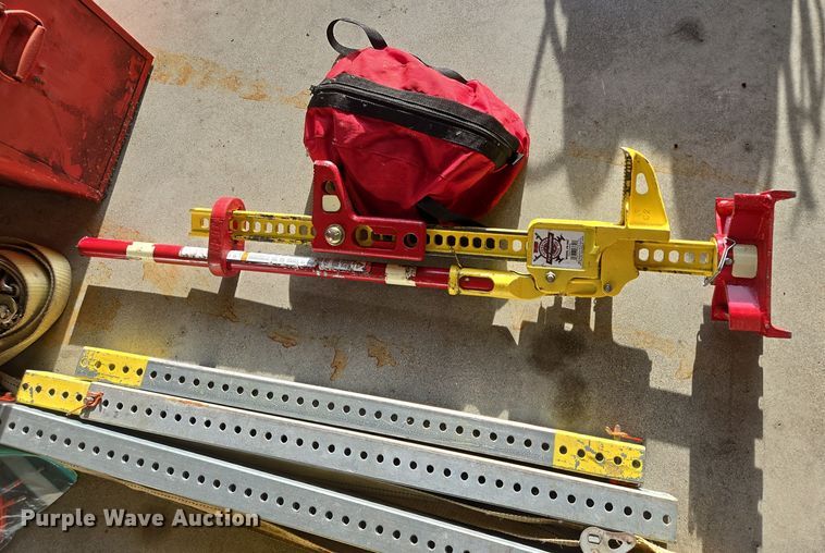 image for item DY1461 Vehicle rescue equipment