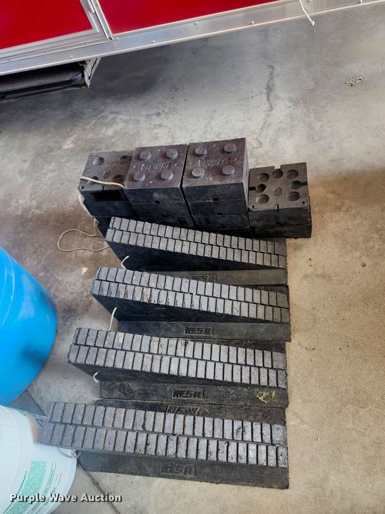 image for item DY1461 Vehicle rescue equipment