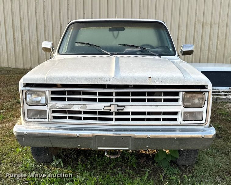 image for item DY8281 1986 Chevrolet C20 