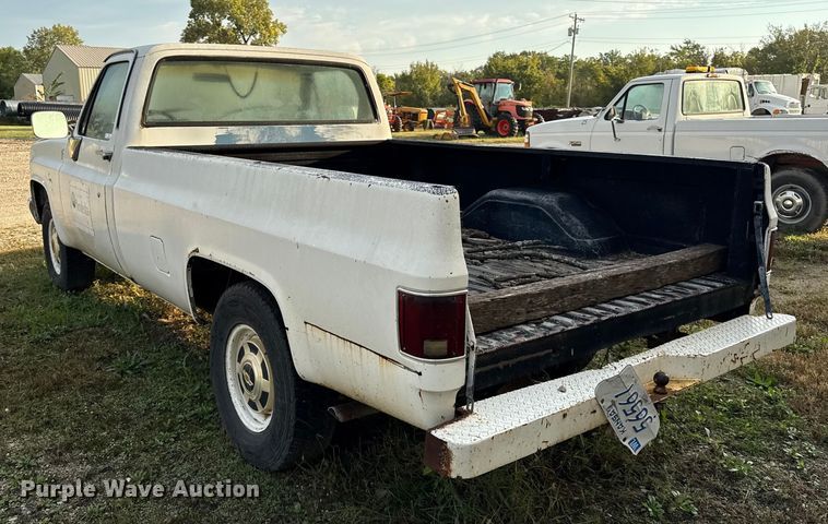 image for item DY8281 1986 Chevrolet C20 