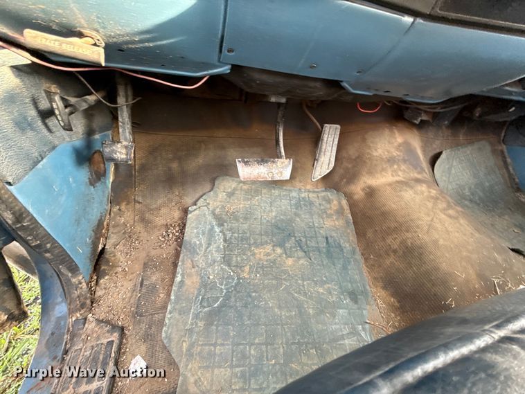 image for item DY8281 1986 Chevrolet C20 