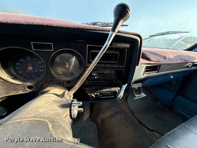 image for item DY8281 1986 Chevrolet C20 