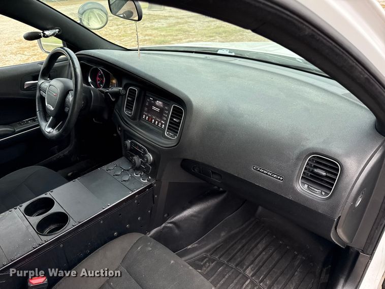 image for item DY8297 2018 Dodge Charger Police 
