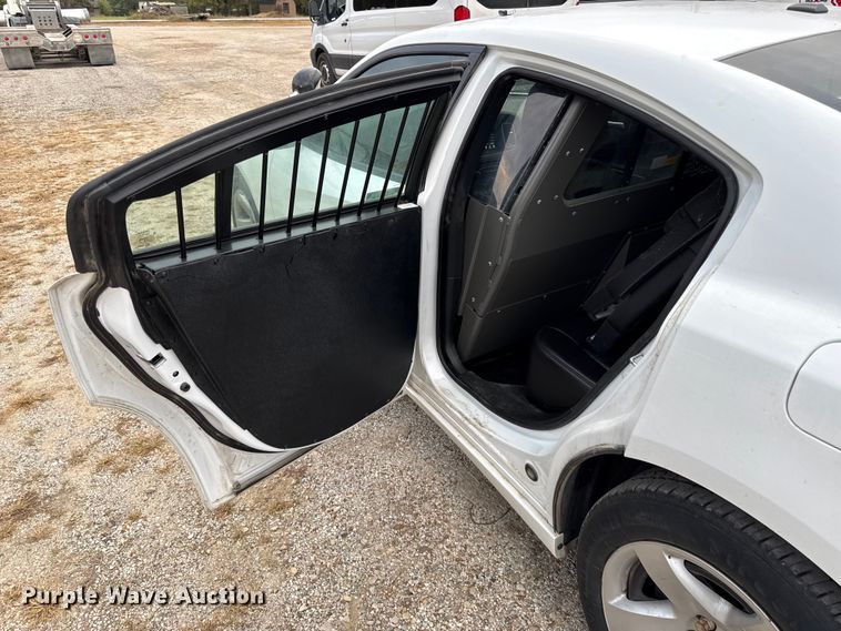 image for item DY8297 2018 Dodge Charger Police 