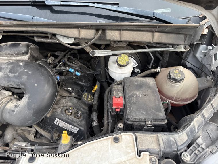 image for item DY8298 2019 Ford Transit 150 van