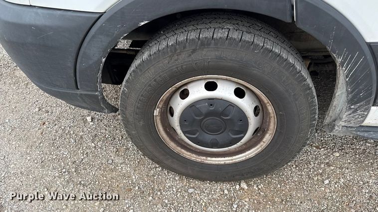 image for item DY8298 2019 Ford Transit 150 van