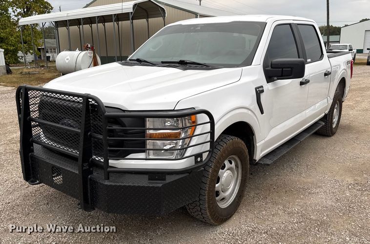 image for item DY8299 2021 Ford F150 XL SuperCrew pickup truck