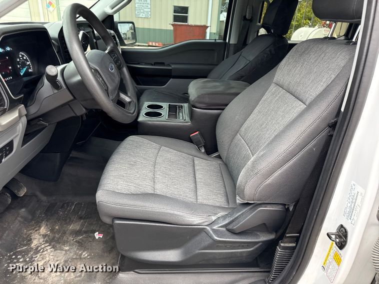 image for item DY8299 2021 Ford F150 XL SuperCrew pickup truck