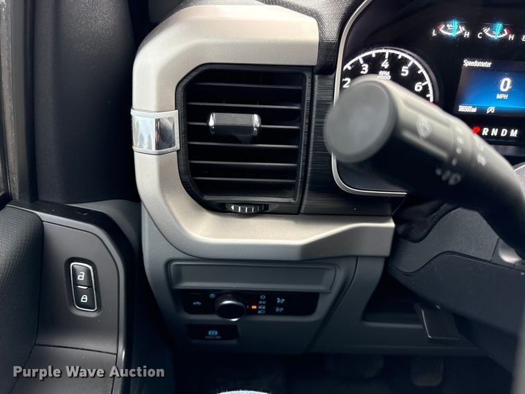 image for item DY8299 2021 Ford F150 XL SuperCrew pickup truck