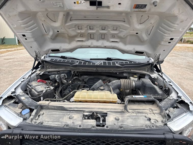 image for item DY8299 2021 Ford F150 XL SuperCrew pickup truck