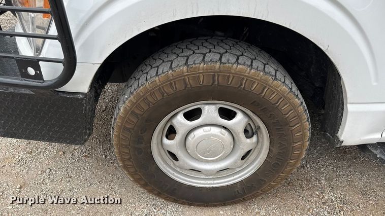 image for item DY8299 2021 Ford F150 XL SuperCrew pickup truck