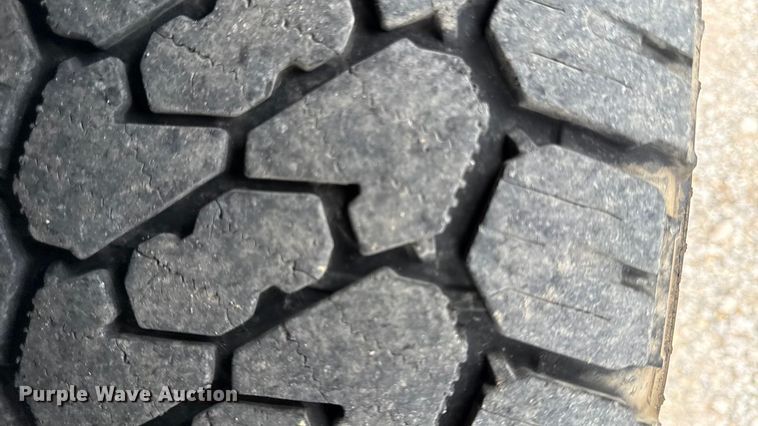 image for item DY8299 2021 Ford F150 XL SuperCrew pickup truck