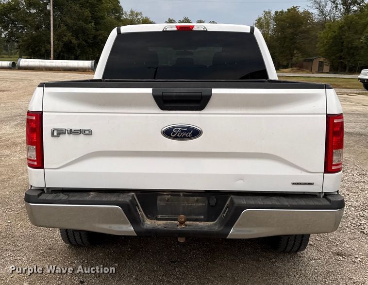 image for item DY8301 2016 Ford F150 XLT SuperCrew pickup truck
