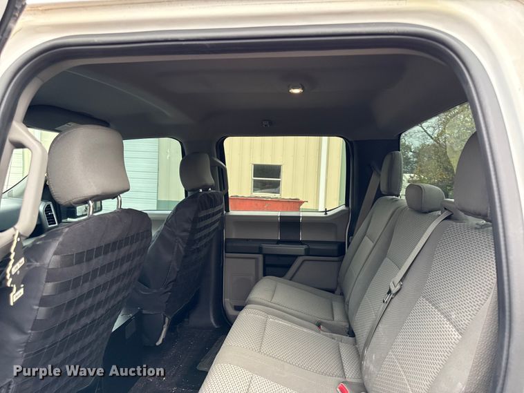 image for item DY8301 2016 Ford F150 XLT SuperCrew pickup truck