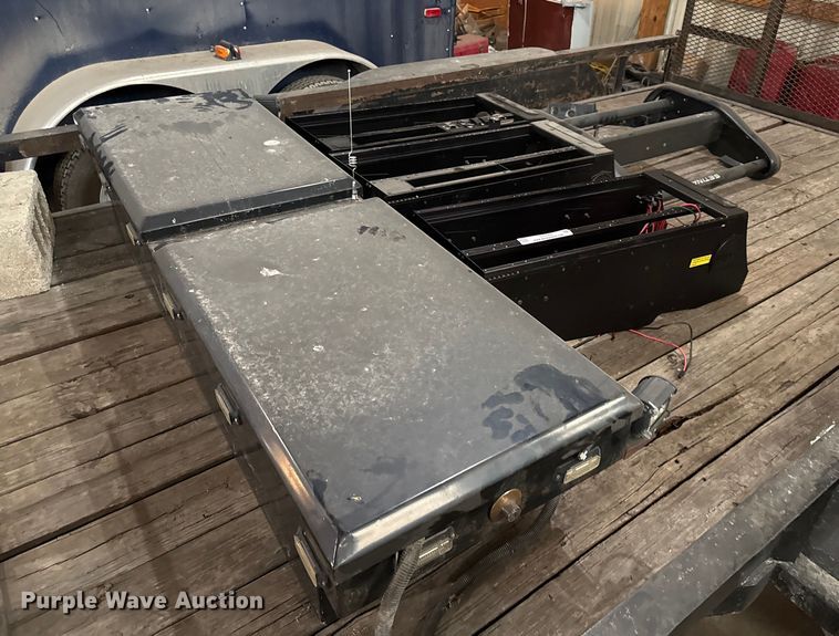 image for item DY8302 Toolboxes and center consoles