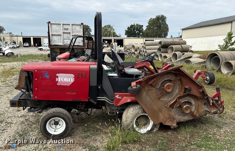 image for item DY8305 Toro Groundsmaster 4100D lawn mower