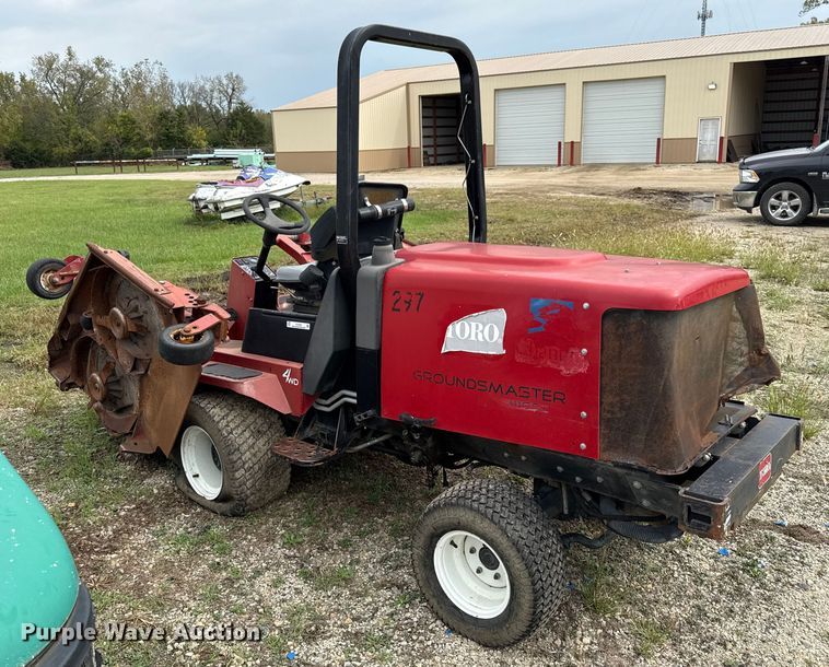 image for item DY8305 Toro Groundsmaster 4100D lawn mower