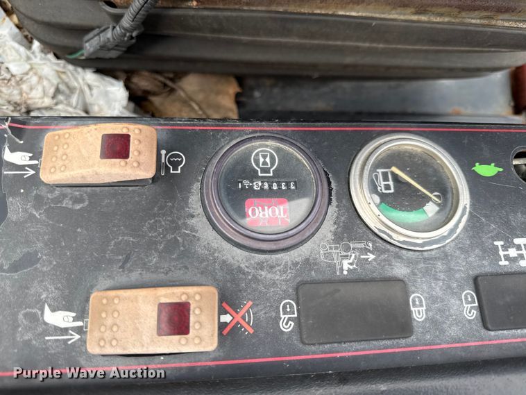 image for item DY8305 Toro Groundsmaster 4100D lawn mower