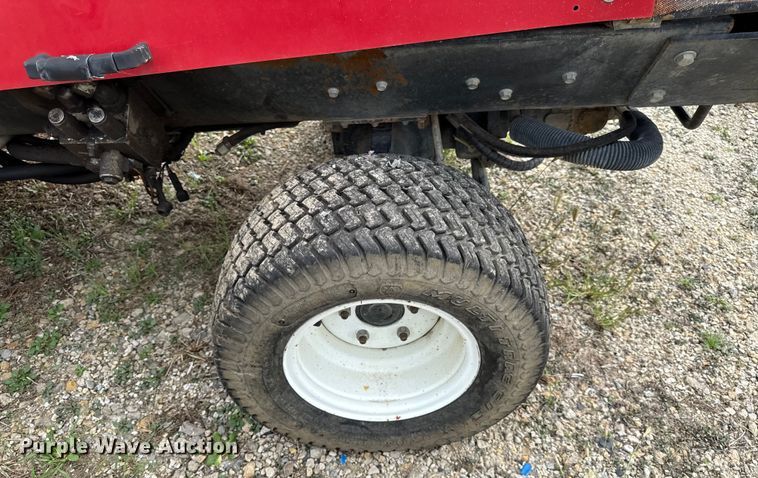 image for item DY8305 Toro Groundsmaster 4100D lawn mower