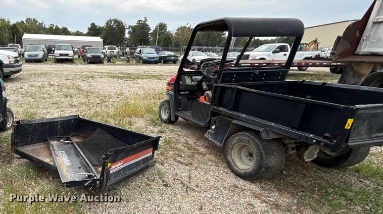 image for item DY8306  (2) Cushman Turf-Truckster utility vehicles