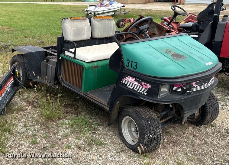 image for item DY8306  (2) Cushman Turf-Truckster utility vehicles