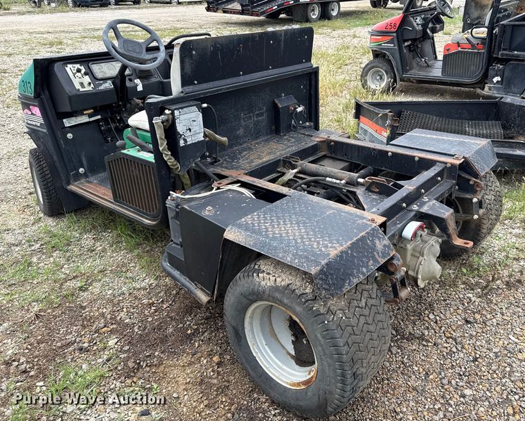 image for item DY8306  (2) Cushman Turf-Truckster utility vehicles