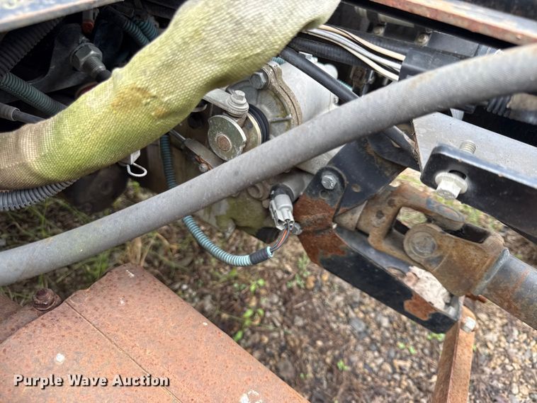 image for item DY8306  (2) Cushman Turf-Truckster utility vehicles