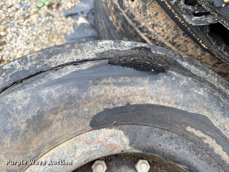 image for item DY8308 (5) Goodyear Flight tires and wheels