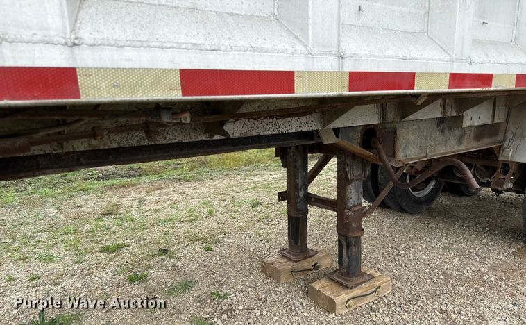 image for item DY8309 1975 Schien end dump trailer